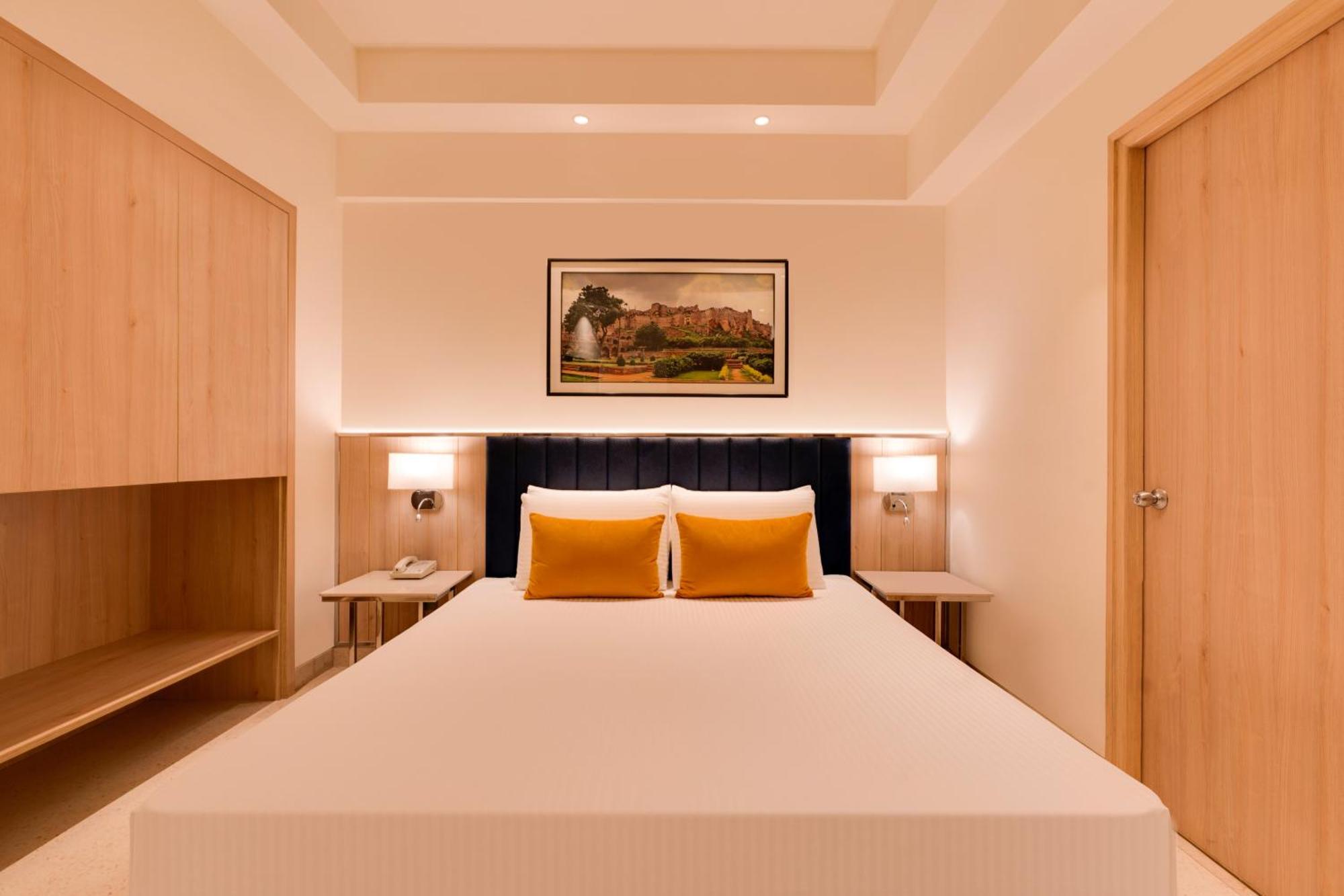 เลมอนทรีพรีเมียร์ไฮเทคซิตี้ไฮเดราบัด Hotel ไฮเดอราบัด ภายนอก รูปภาพ