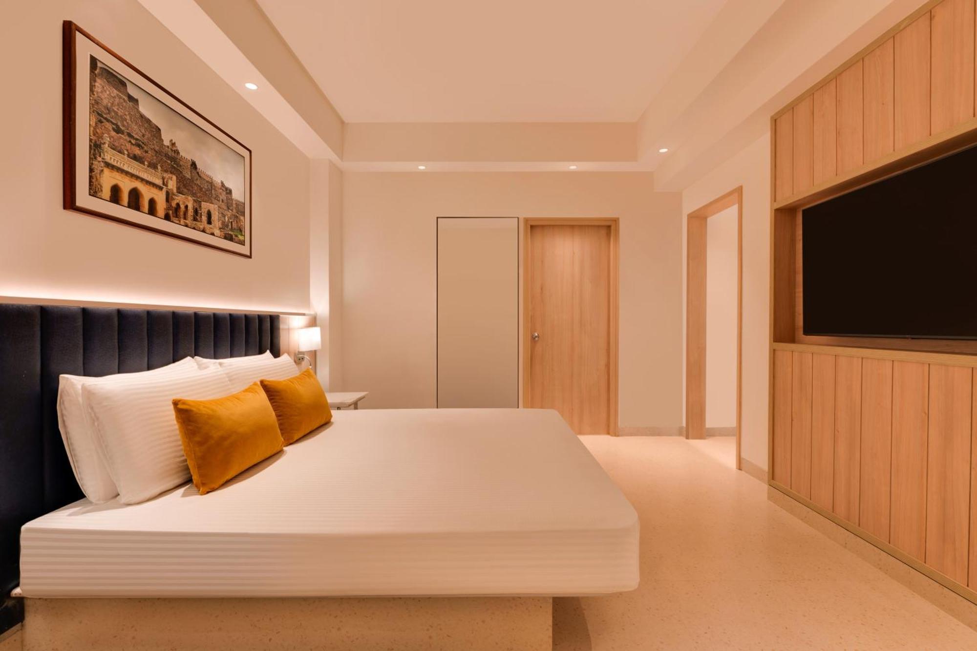 เลมอนทรีพรีเมียร์ไฮเทคซิตี้ไฮเดราบัด Hotel ไฮเดอราบัด ภายนอก รูปภาพ