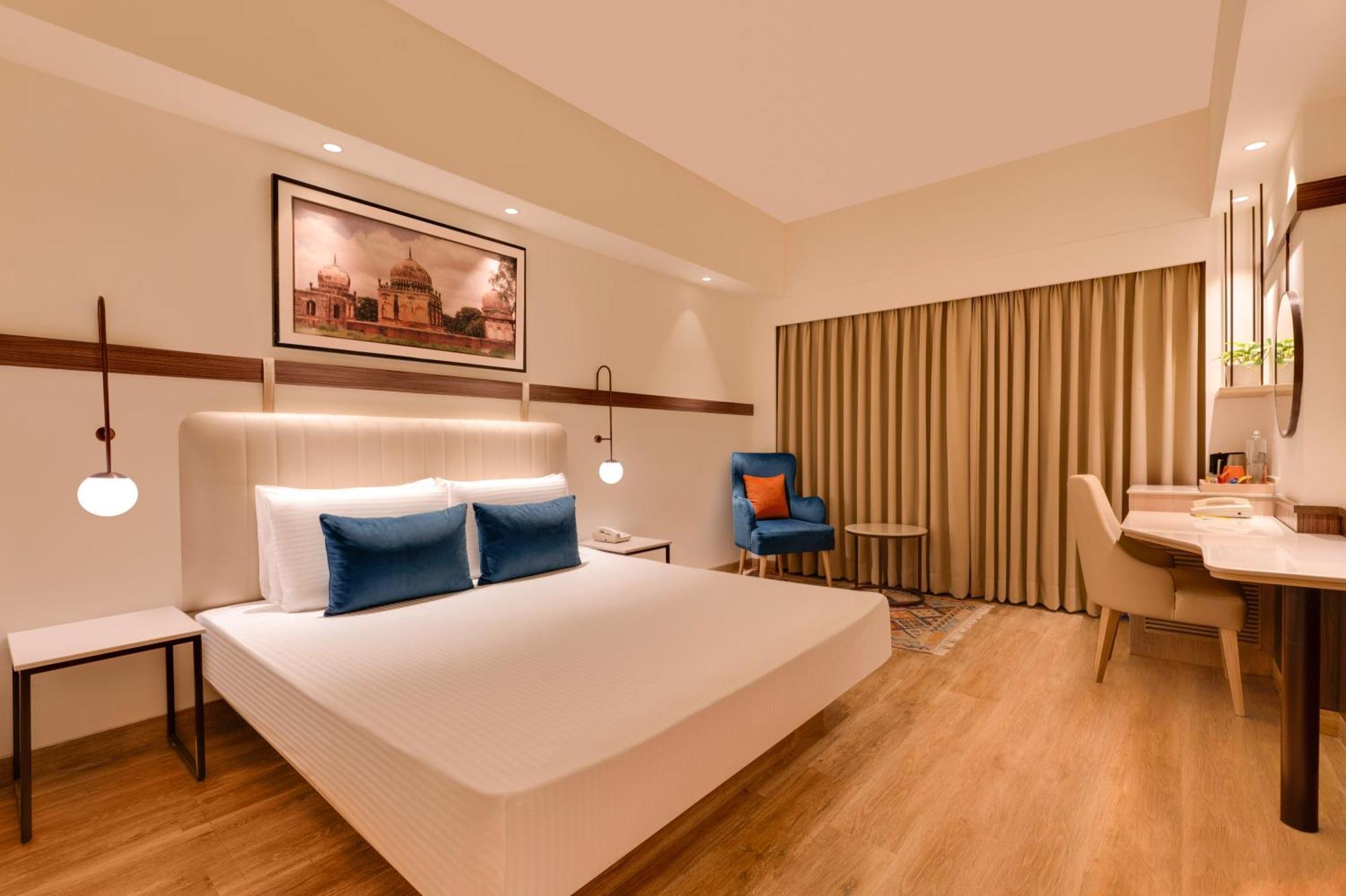 เลมอนทรีพรีเมียร์ไฮเทคซิตี้ไฮเดราบัด Hotel ไฮเดอราบัด ภายนอก รูปภาพ