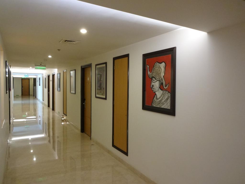 เลมอนทรีพรีเมียร์ไฮเทคซิตี้ไฮเดราบัด Hotel ไฮเดอราบัด ภายนอก รูปภาพ
